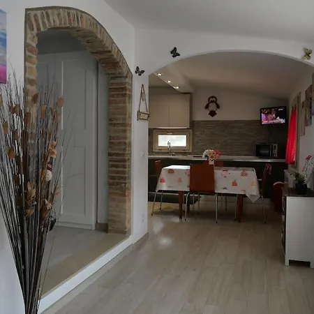 Jacuzzi, Sea View, Two Large Exclusive Terraces Apartment Camporosso (Liguria)