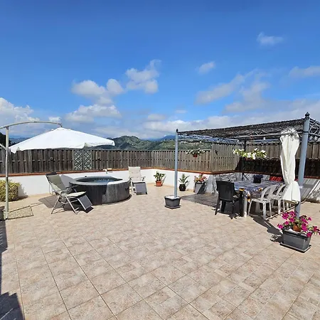 Jacuzzi, Sea View, Two Large Exclusive Terraces Daire