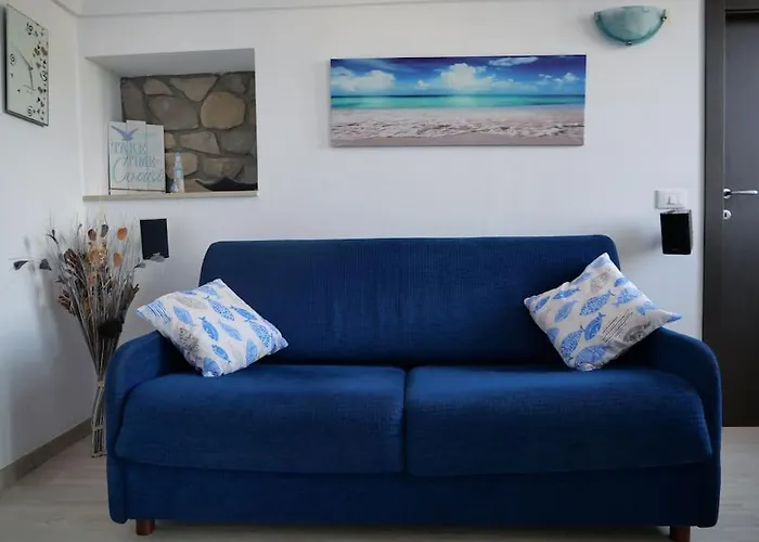 Jacuzzi, Sea View, Two Large Exclusive Terraces *