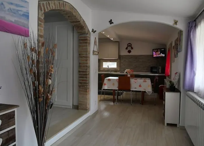 Jacuzzi, Sea View, Two Large Exclusive Terraces Apartamento Camporosso (Liguria)